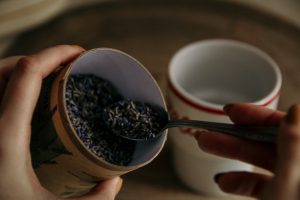 Lawendowa herbata uspokajająca
